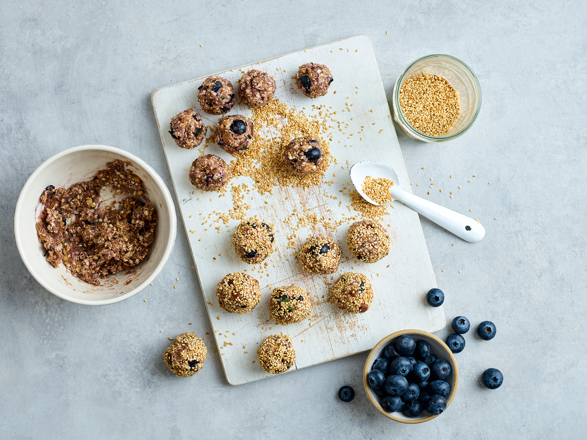 Blueberry & Peanut Butter Balls